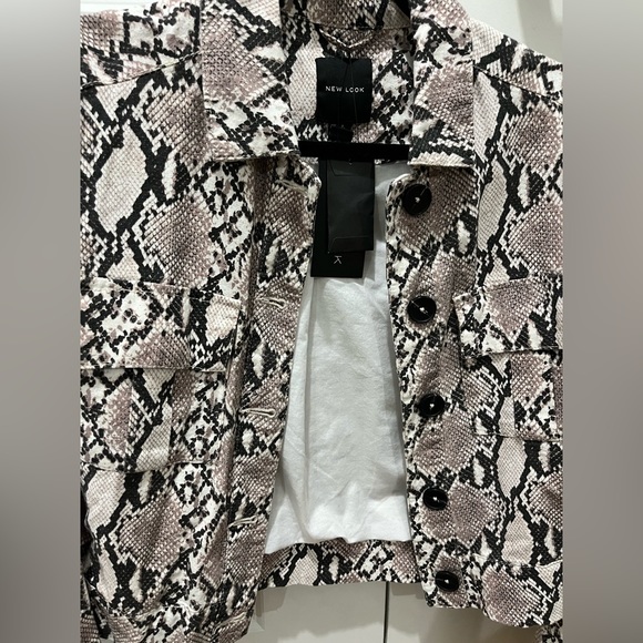 ASOS snake print utility shocker - Picture 5 of 8